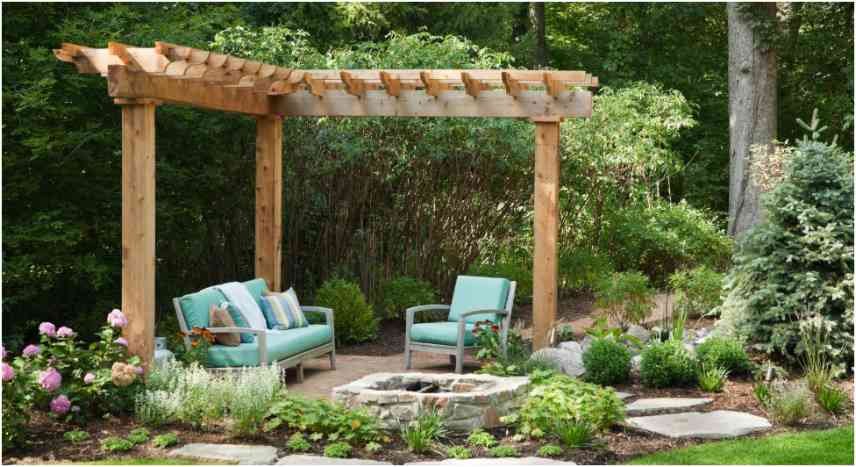 Transform Your Backyard Into the Ultimate Weekend Retreat