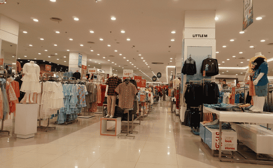 Enhancing Brand Visibility with Custom Retail Displays