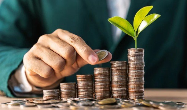 Money Market Account vs. High-Yield Savings Account - Which One Wins