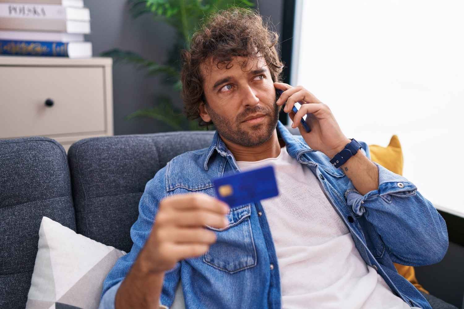 What Happens If Credit Card Payment Is Late